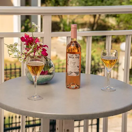 Daire Dimitra's House *