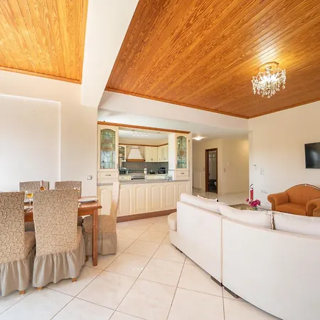 Dimitra's House Argostolion