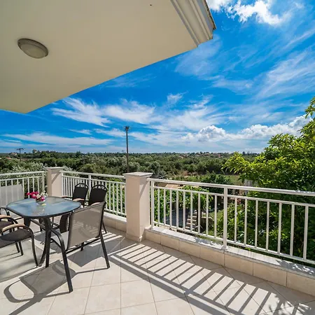 Kefalonia Horizon *
